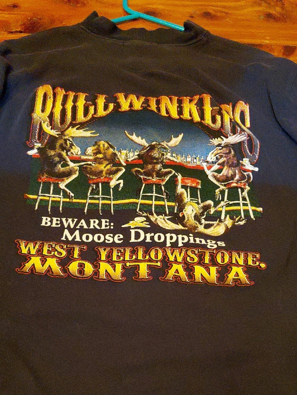 BULLWINKLE SALOON LONG SLEEVE T-SHIRT SIZE MED $4.00